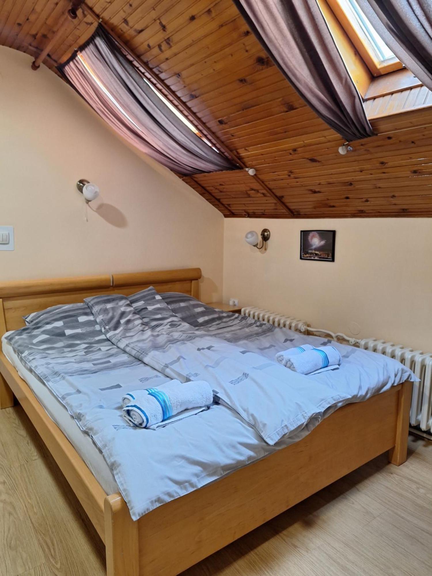 Apartmani Sara Novi Sad Exterior foto